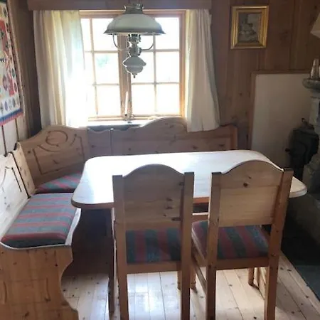 Besseggen Fjellpark As شقة *